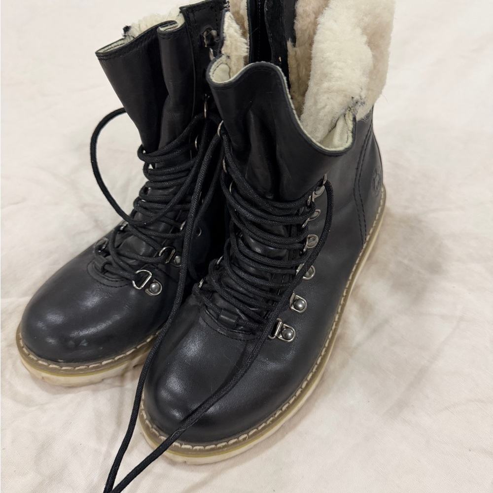 Women's Black Leather Boots